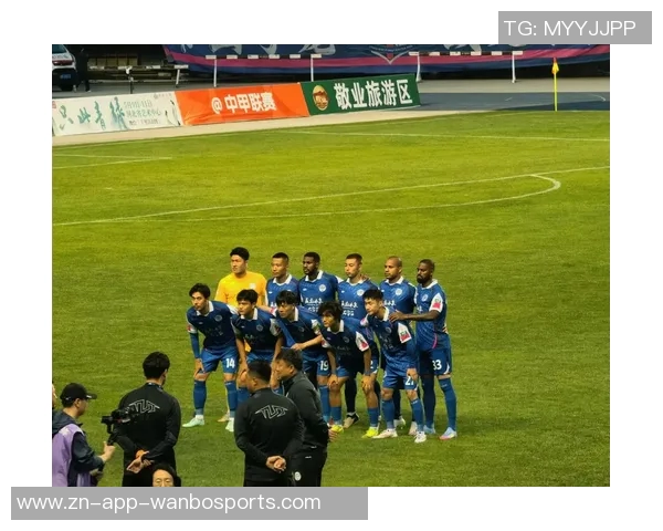 前大连人和广州豹后卫单鹏飞正式加盟中甲石家庄功夫队伍助力新赛季